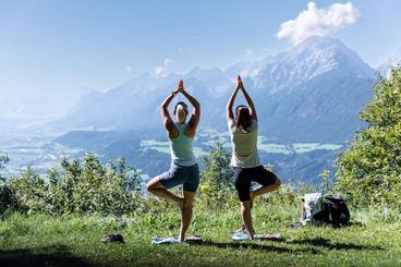 Yoga und Entschleunigung mit Aussicht Yoga mit Aussicht am Weg der Sinne